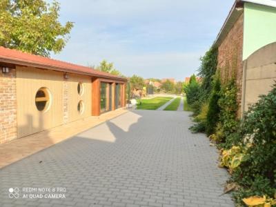 Penzion Venkovsky Dvur Hlohovec Exterior foto